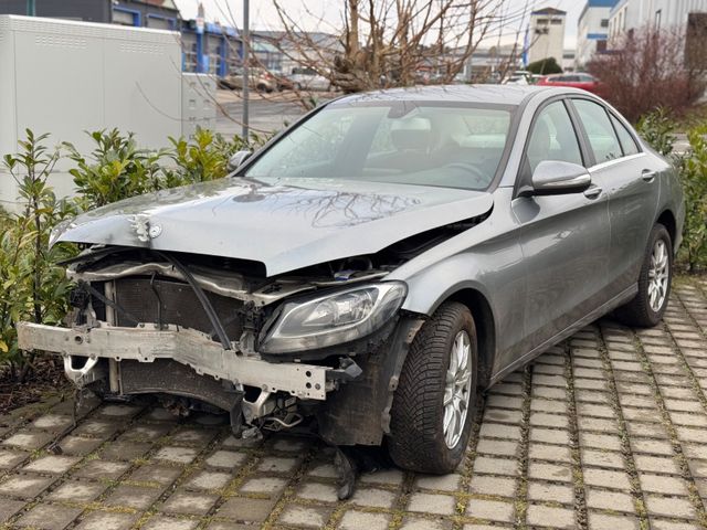 Mercedes-Benz C 220 C -Klasse Lim. BlueTec / d // Euro 6