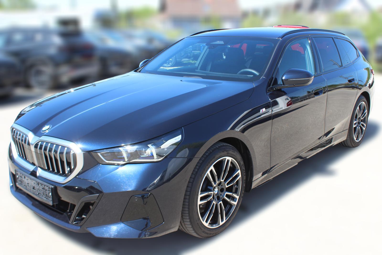 BMW 520i Touring M Sport 19" H&K Ambiente
