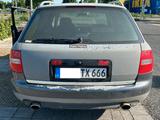 Audi A6  2.7T BiTurbo LPG Ratlook  Mad Max Stunt - Audi A6 aus 2003: Kombi