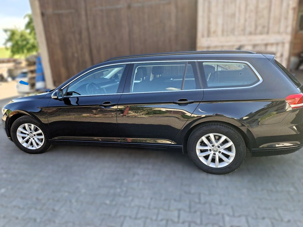 Image of Volkswagen Passat Variant