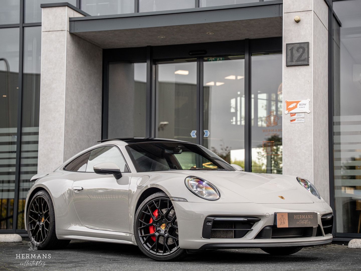 Porsche 992 992 3.0 Carrera 4 S / Kreide / Burmester / C