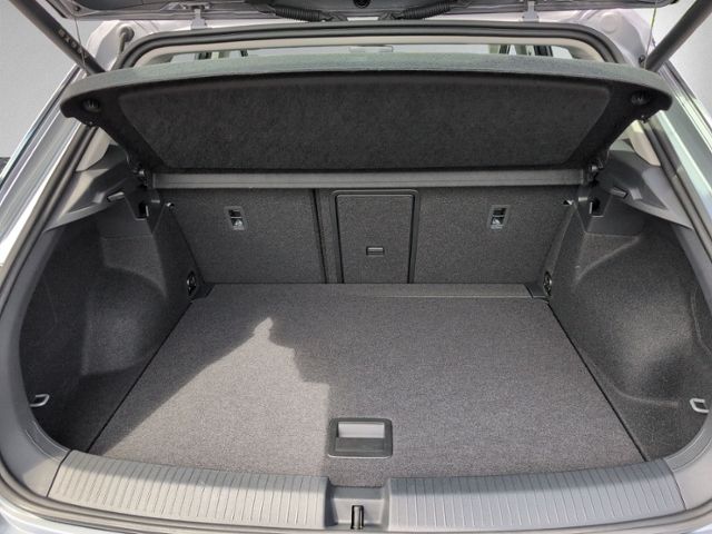 T-Roc 1.5 TSI Style LED+NAVI+KLIMA+ACC+PDC+SIHZ+