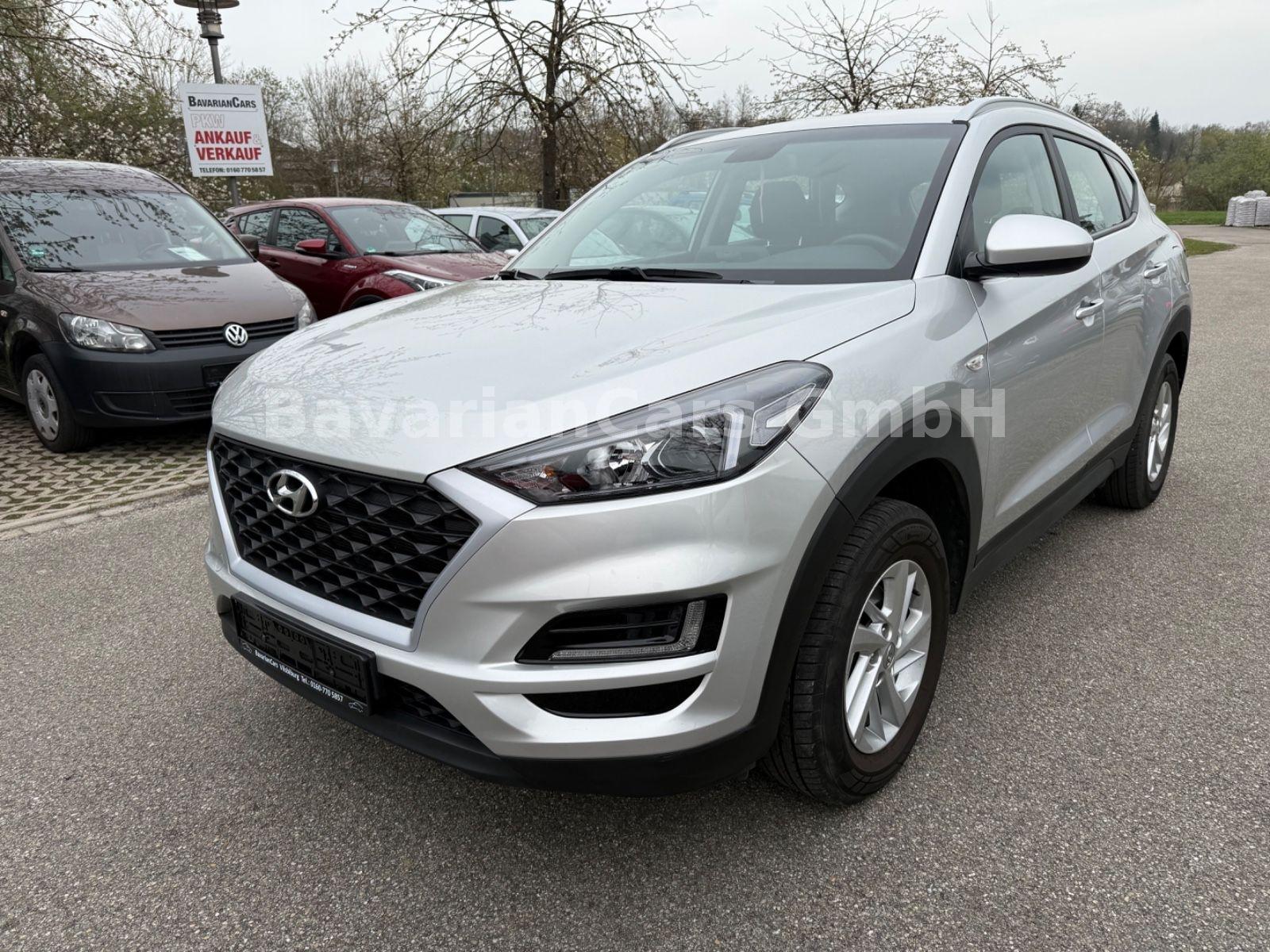 Hyundai Tucson Select 2WD, Service neu, Tüv neu!