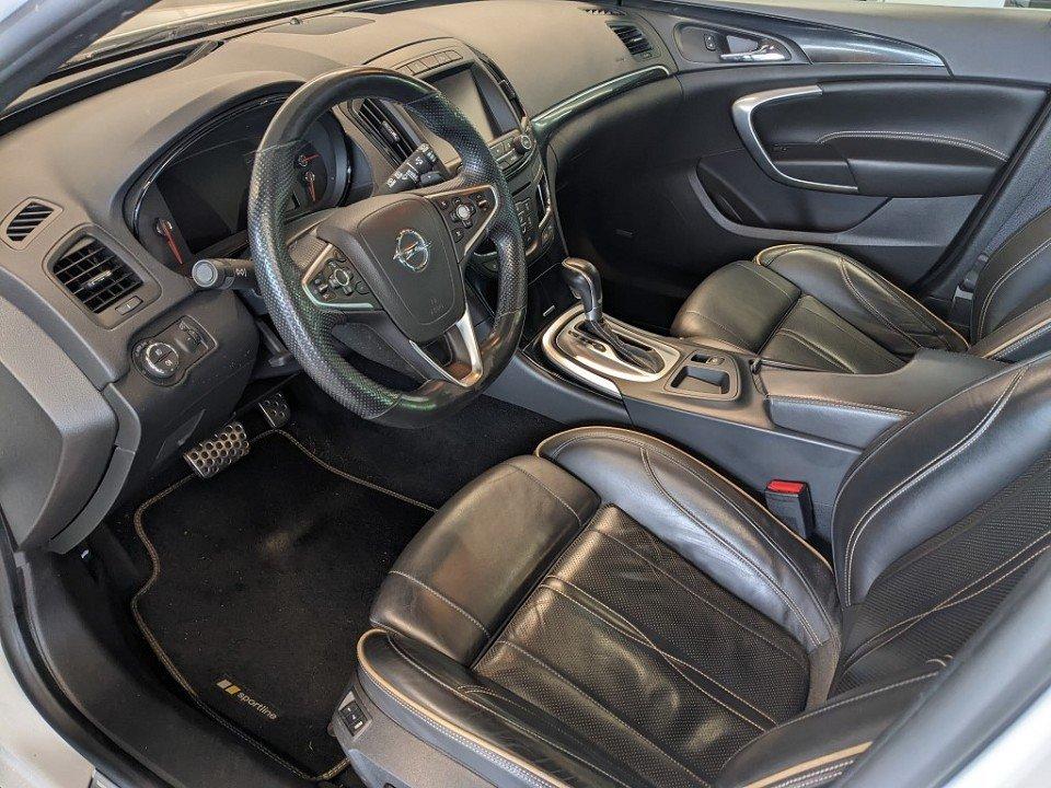 Opel Insignia Sports Tourer 2.0 CDTI BiTurbo 194 ch BVA / Toit panoramique / Bose / Cuir Nappa ventilé / Caméra de recul