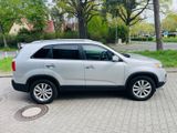 Kia Sorento SUV Familienauto sehr geräumig... - Kia Sorento Gebrauchtwagen in Berlin