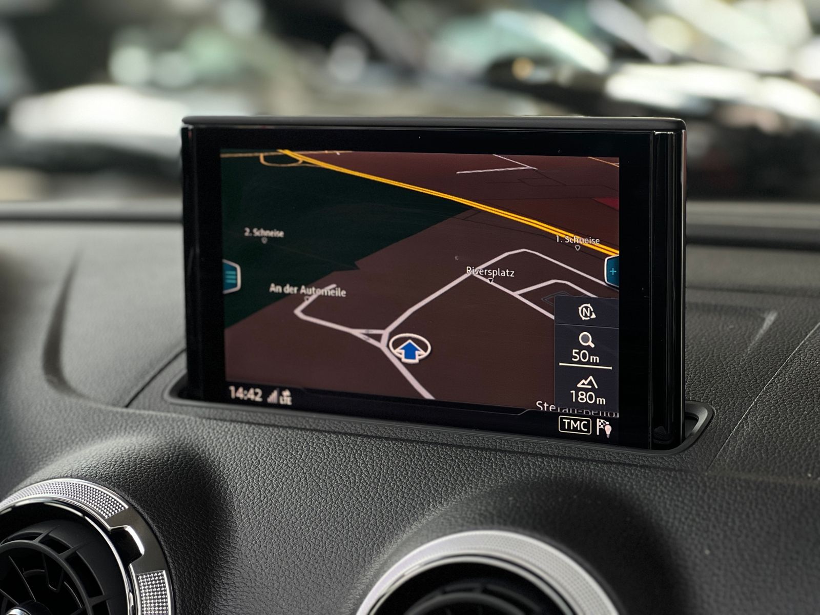 Fahrzeugabbildung Audi A3 Cabriolet  design 35 TFSI S tronic NAVI GRA S