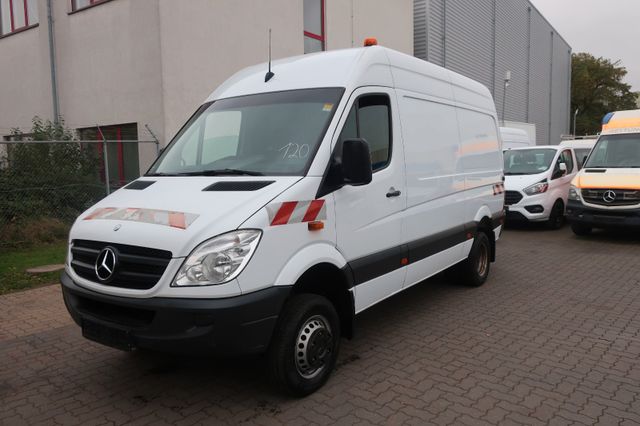 Mercedes-Benz Sprinter II Kasten 516 CDI 4X4 / 1 Hand / AHK