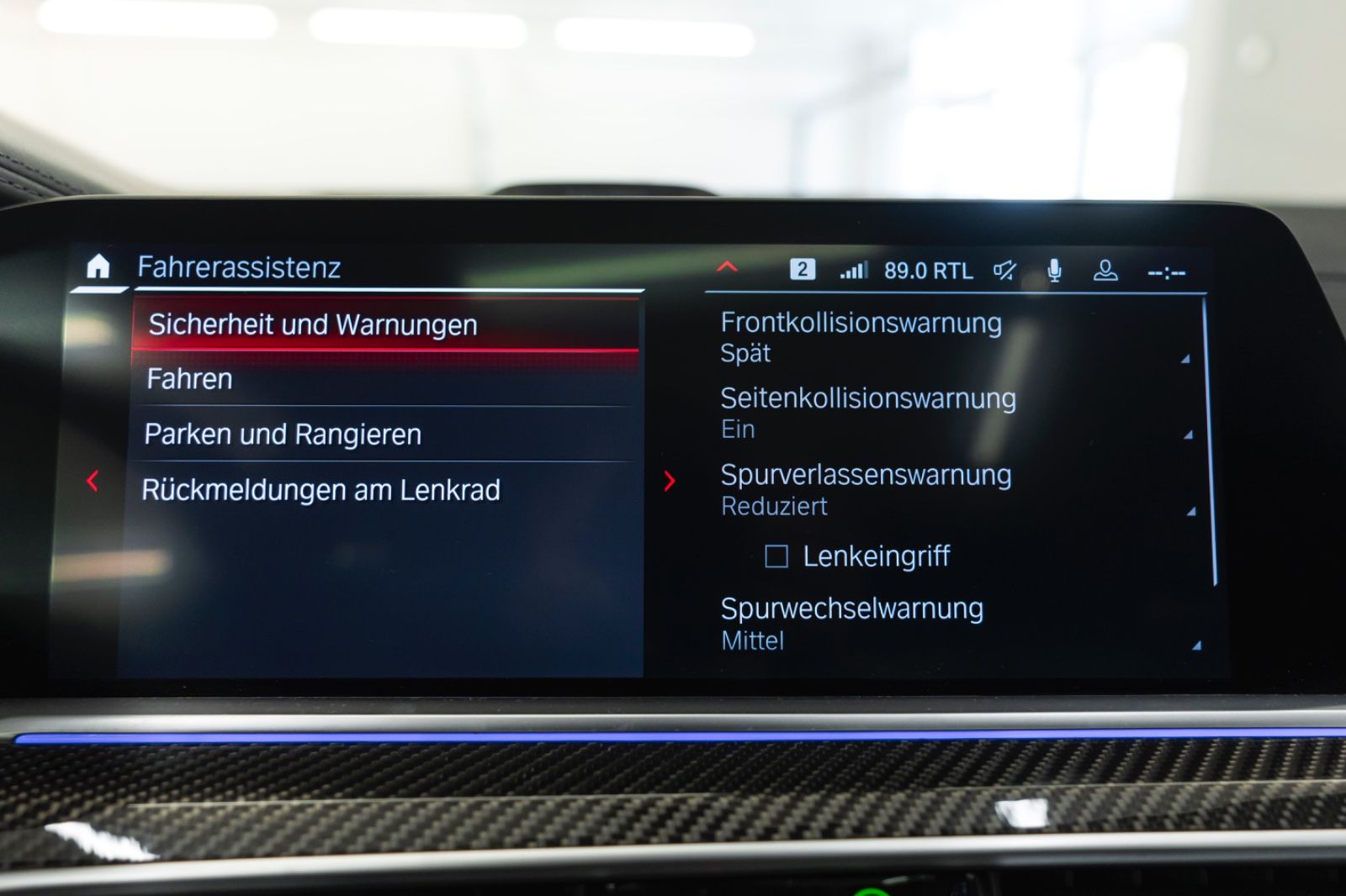 Fahrzeugabbildung BMW X5 M Competition B&W LASER HUD 360° PANO ACC