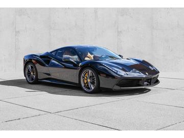 2015 Ferrari 488 GTB 照片 8