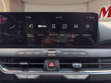 Kia K4 Sportswagon DCT7 GT-Line 360 Nav 18" Glasdach
