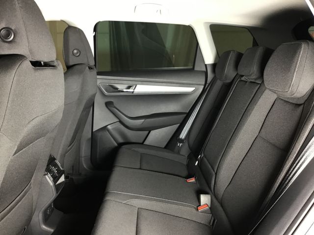 Fahrzeugabbildung Skoda Karoq Selection 1.5 TSI DSG/ACC/SHZ/SmartLink