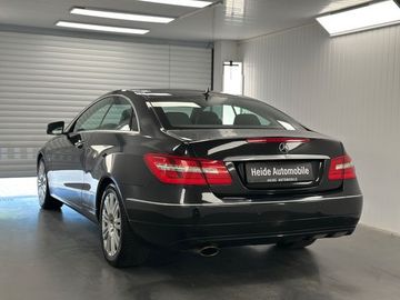 Mercedes E 200 - 10