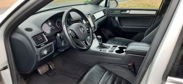 Volkswagen Touareg - 9