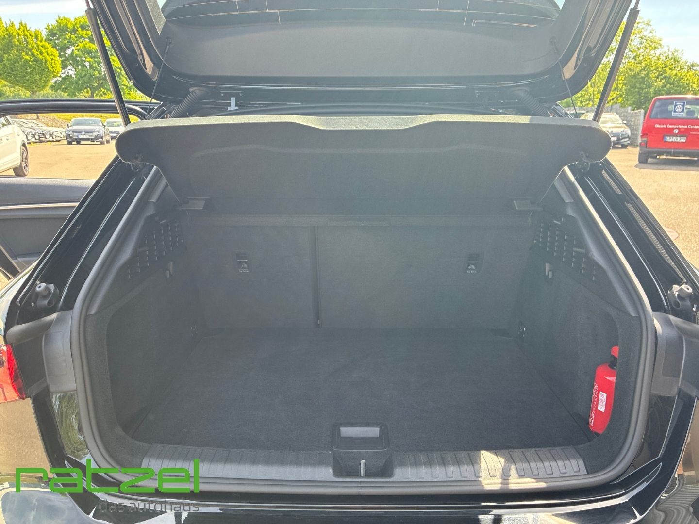 Fahrzeugabbildung Audi A3 Sportback Advanced TFSI Navi LED Apple CarPla