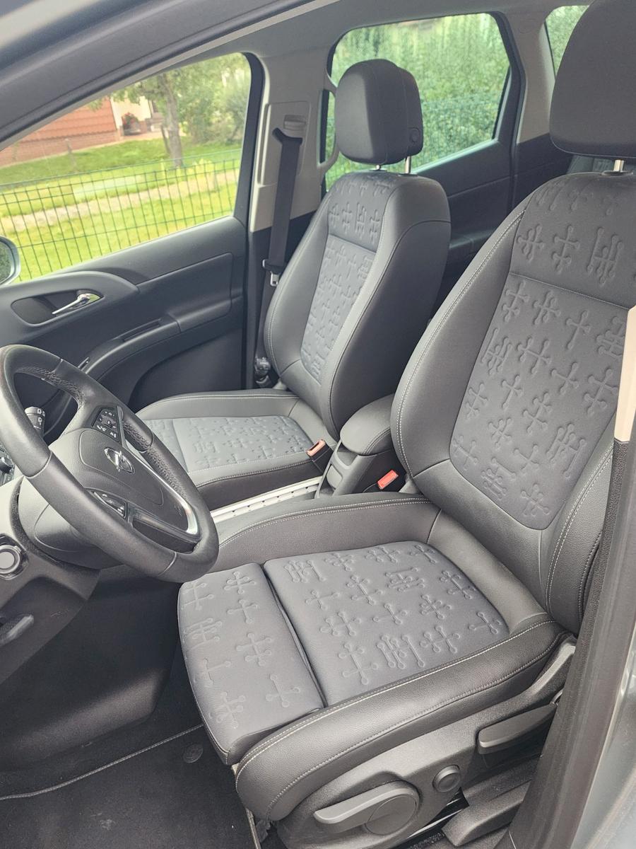 Opel Meriva 2012 — photo 7