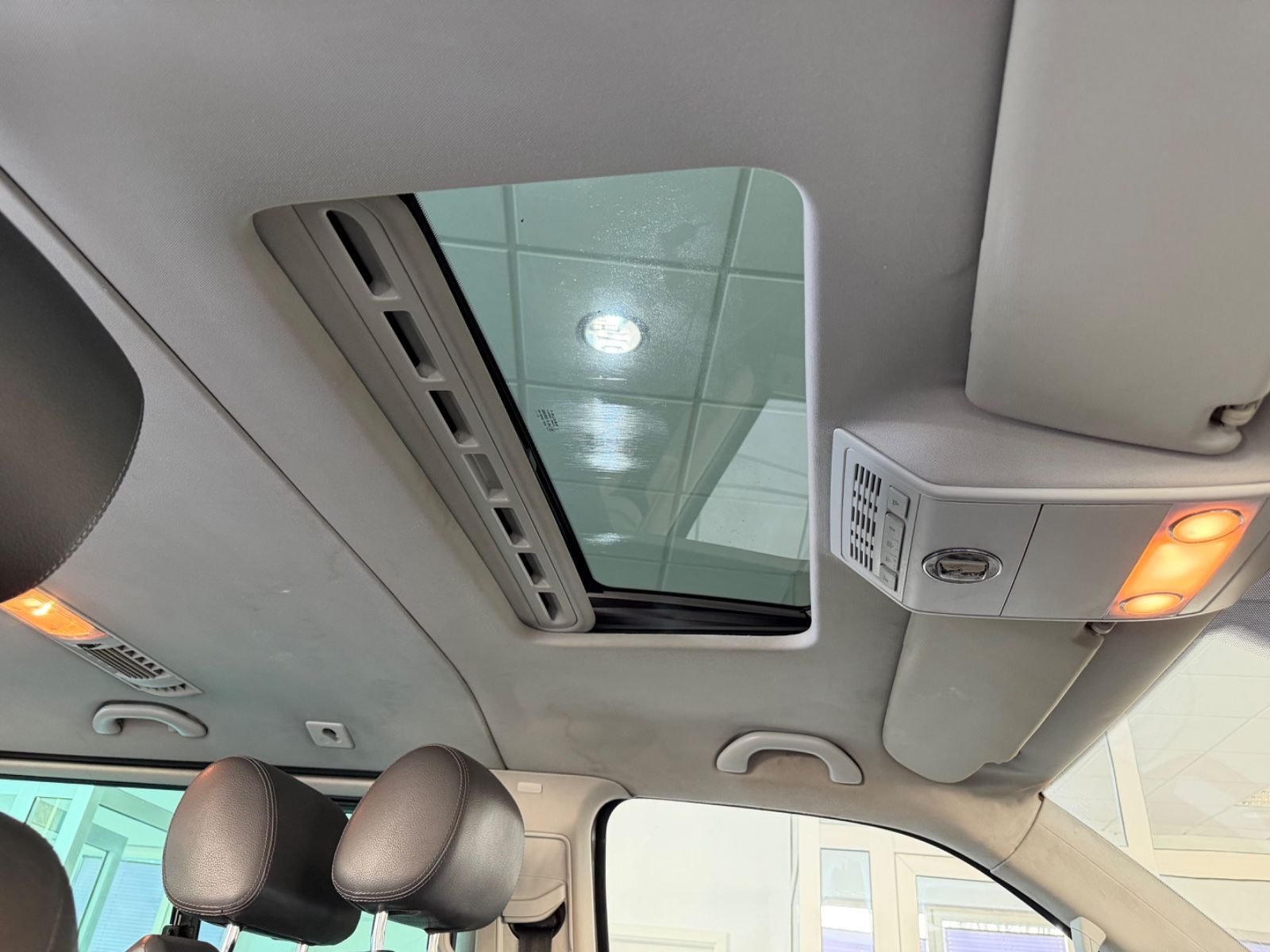 Fahrzeugabbildung Volkswagen T5 Multivan United