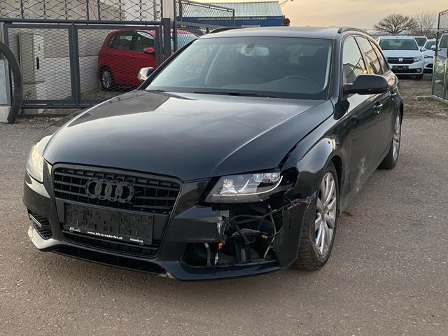 Audi A4 Avant 2,0 TDI DPF Aut. NAVI