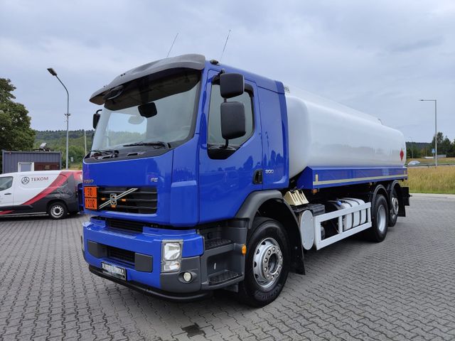 Volvo FE300 / 6x2 / TANK TRUCK / SENING / STOKOTA