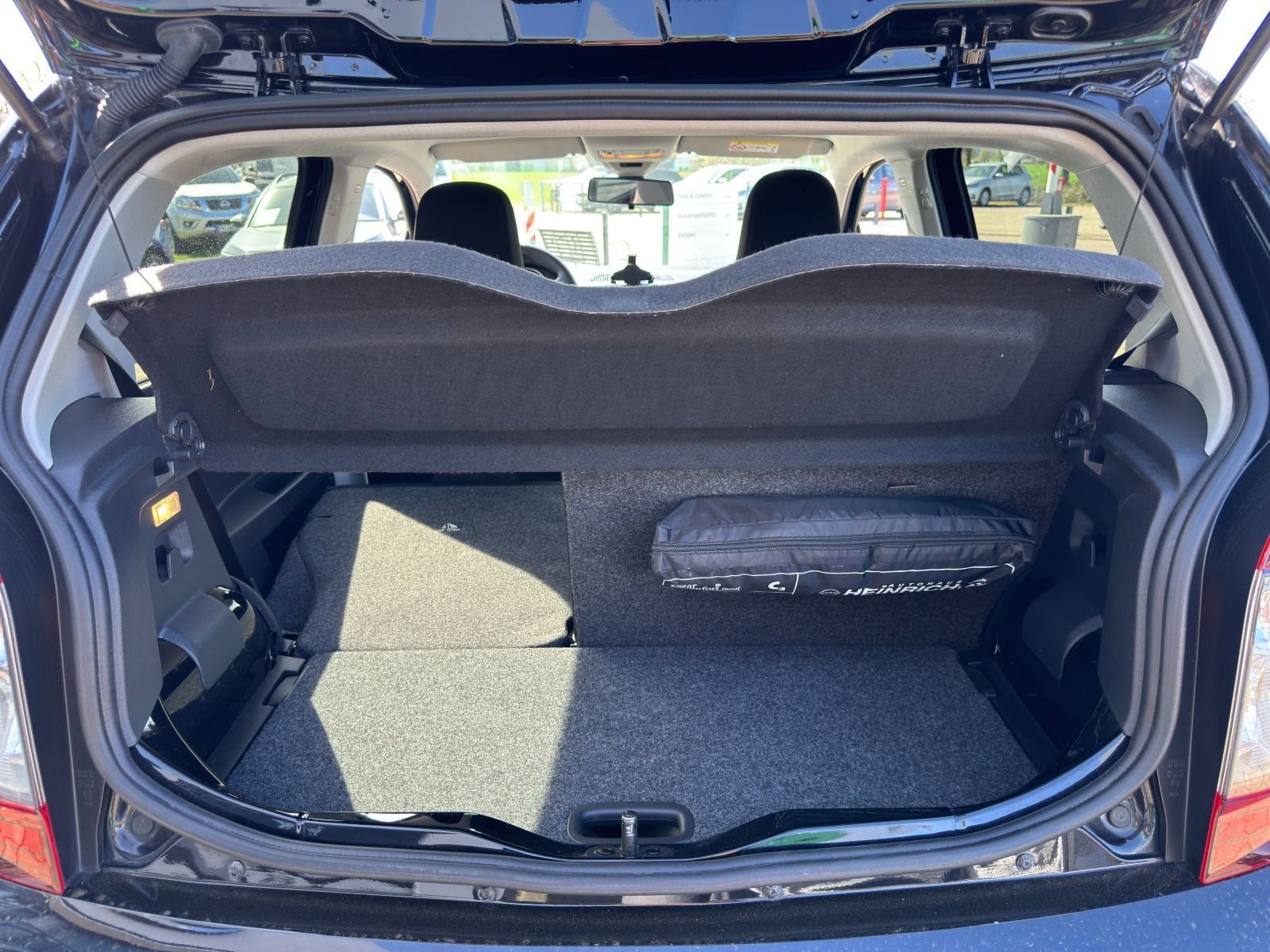 Fahrzeugabbildung SKODA Citigo e iV Style*PDC*SHZ*GRA*CCS*Allwetter