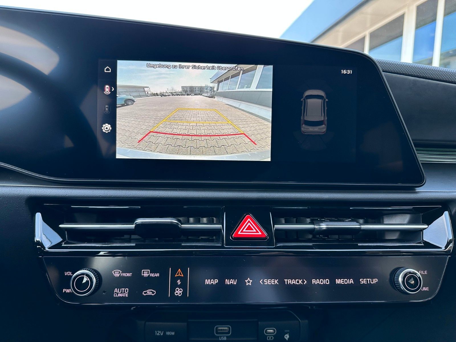 Fahrzeugabbildung Kia Niro 1.6 GDI Hybrid Vision Komfort Style