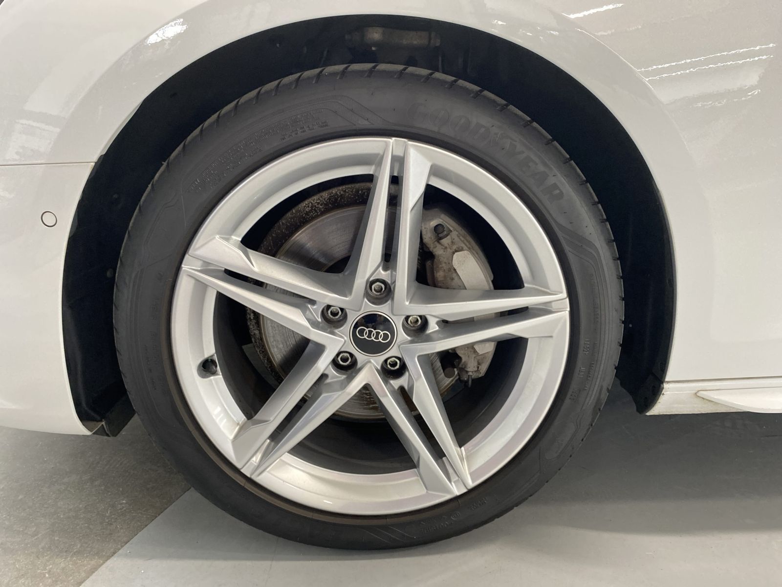 Audi A4 - Bild 16