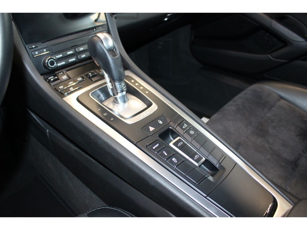 Fahrzeugabbildung Porsche Boxster R.Kamera+Klangpaket+19"S LM+Alcantara