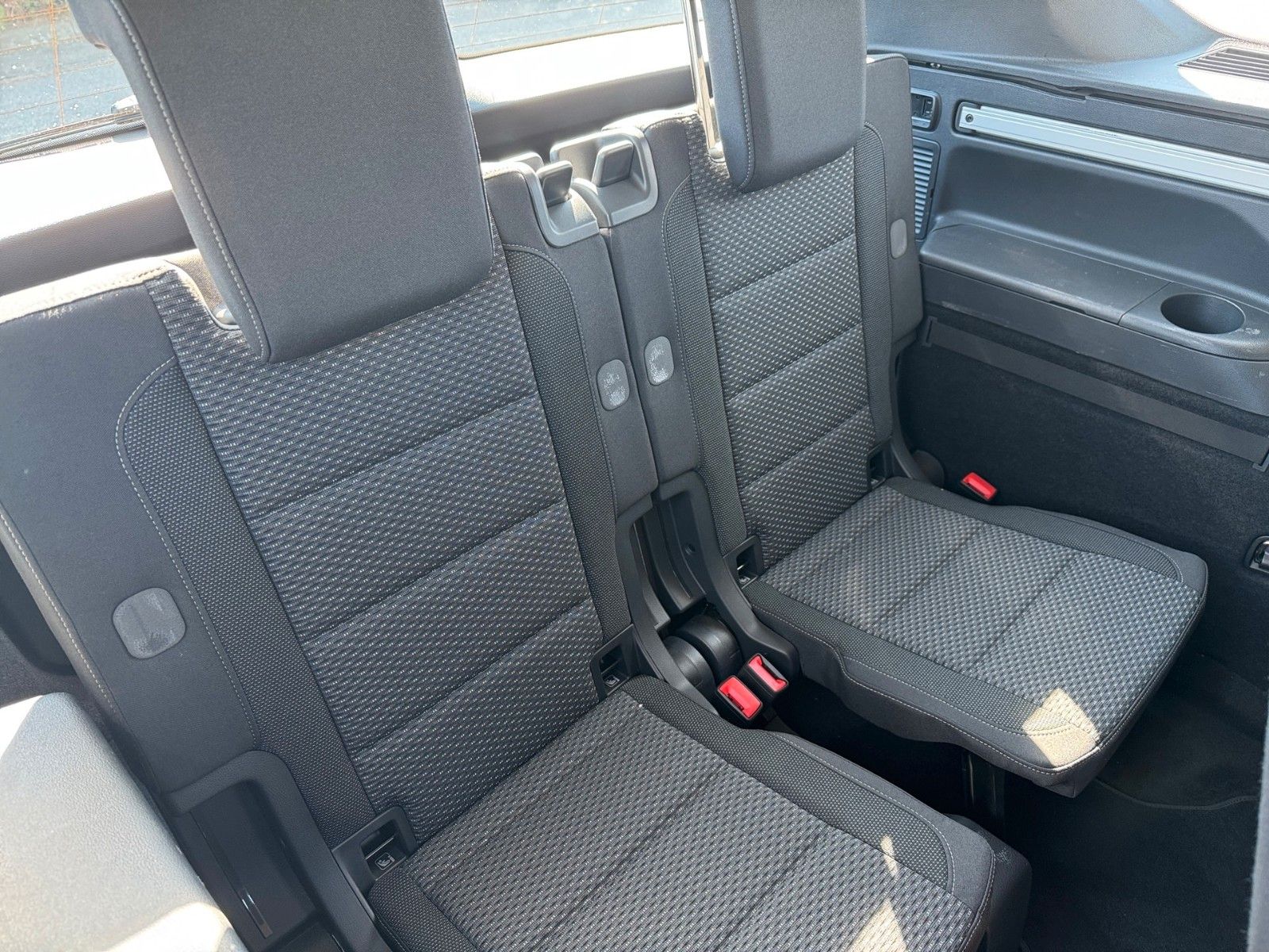Fahrzeugabbildung Volkswagen Touran Comfortline 2.0 TDI