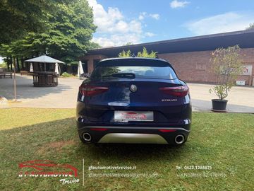 Alfa-Romeo Stelvio - 3