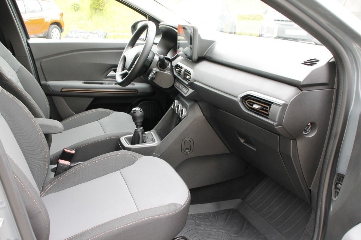 Fahrzeugabbildung Dacia Jogger Extreme+ TCe 110