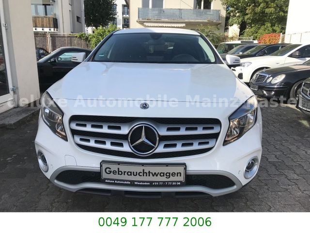 Mercedes-Benz GLA 220 4Matic*Automatik*Navigation*8x Alufelgen