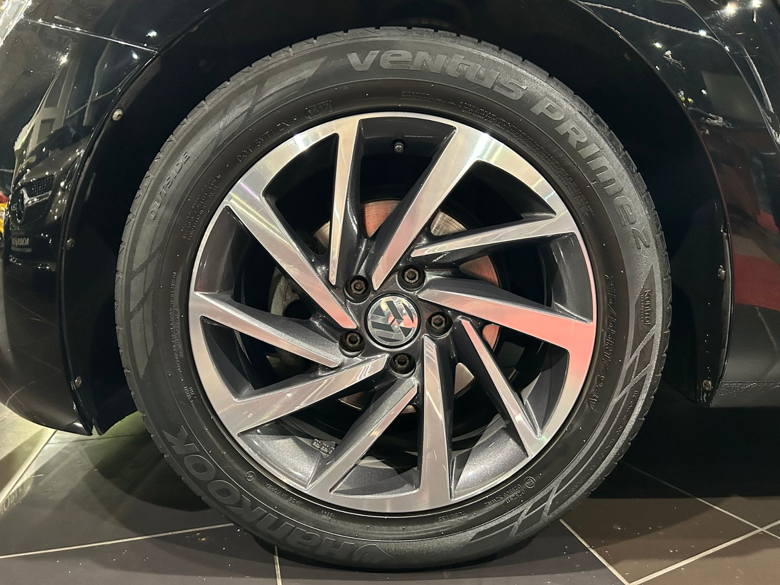 Fahrzeugabbildung Volkswagen Beetle Cabriolet Design BMT NAVI LEDER