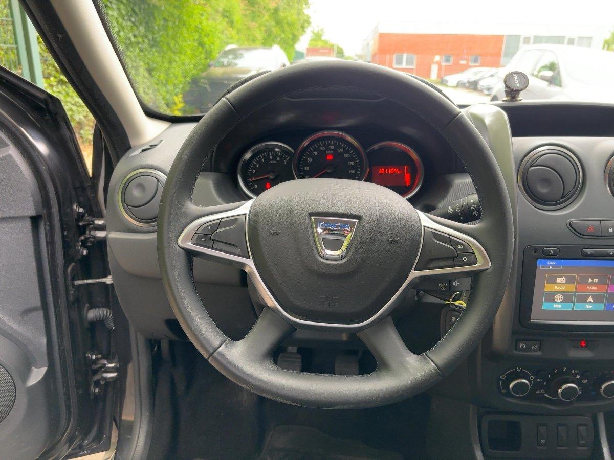 Dacia Duster Prestige 4x2 +ALLWETTER+NAVI+KLIMA+