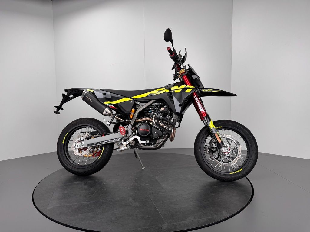 Fahrzeugabbildung Fantic XMF 125 COMPETITION *NEUWERTIG *SERVICE FRISCH