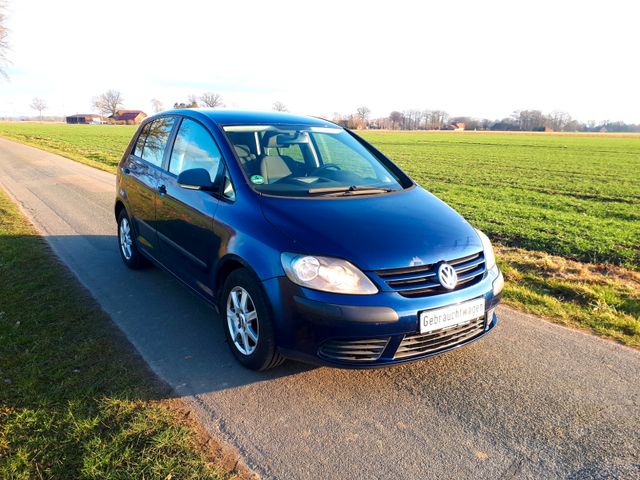 Volkswagen Golf Plus 1.6 FSI Trendline TÜV 10.2025 AHK