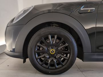 MINI Cooper SE - 10
