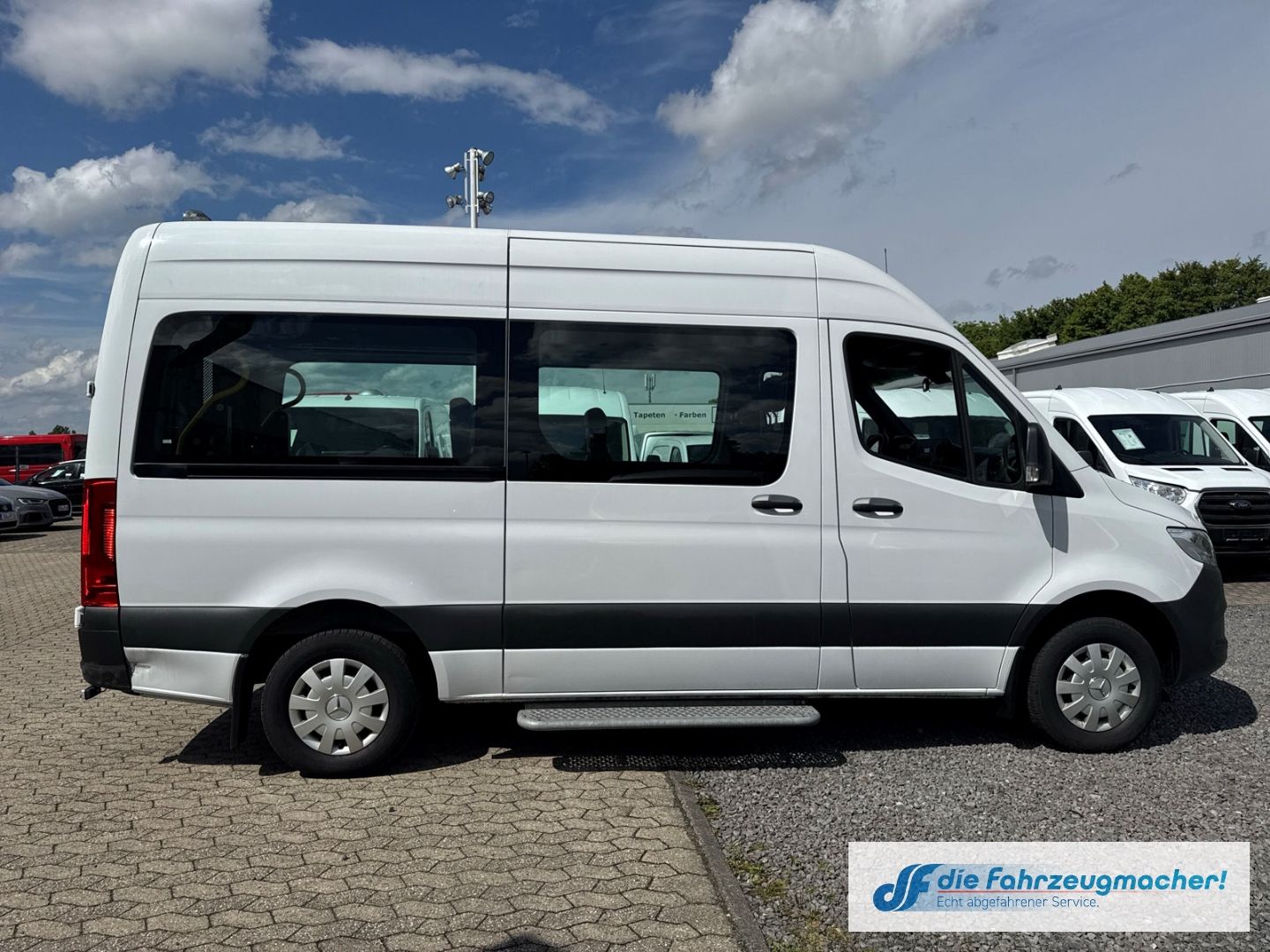 Fahrzeugabbildung Mercedes-Benz Sprinter III Tourer 311 CDI L2 VI Totwinkelassis