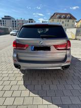 BMW X5 xDrive30d - - BMW X5 Gebrauchtwagen in Stuttgart