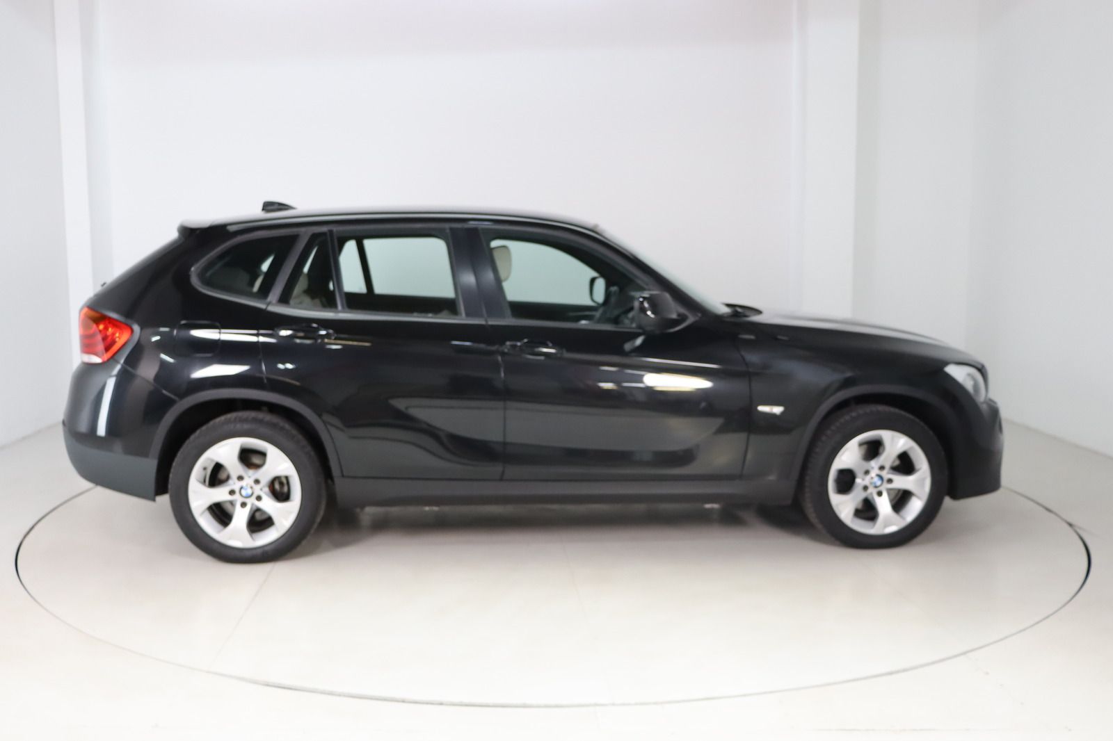 Fahrzeugabbildung BMW X1 xDrive20d * Navi * Xenon * Memory * Leder