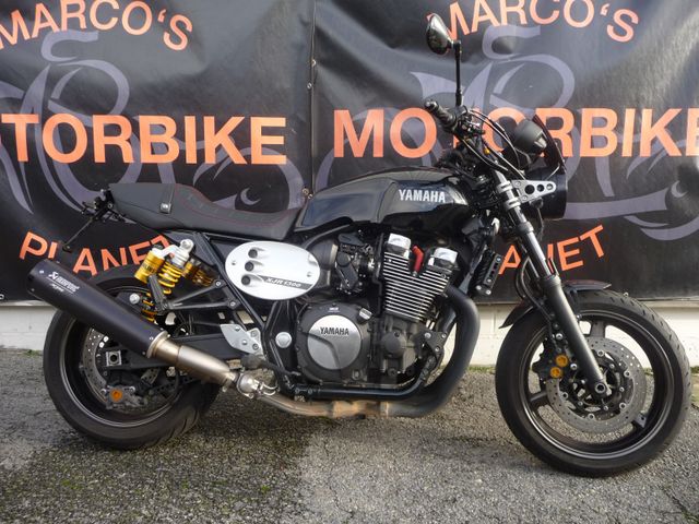 Yamaha XJR 1300 RP 19  Akrapovic