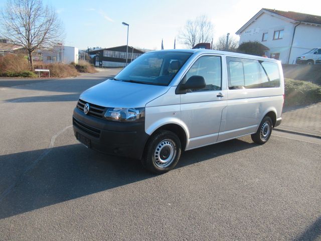 Volkswagen T5 Transporter Kombi 9-Sitzer 2.0TDI