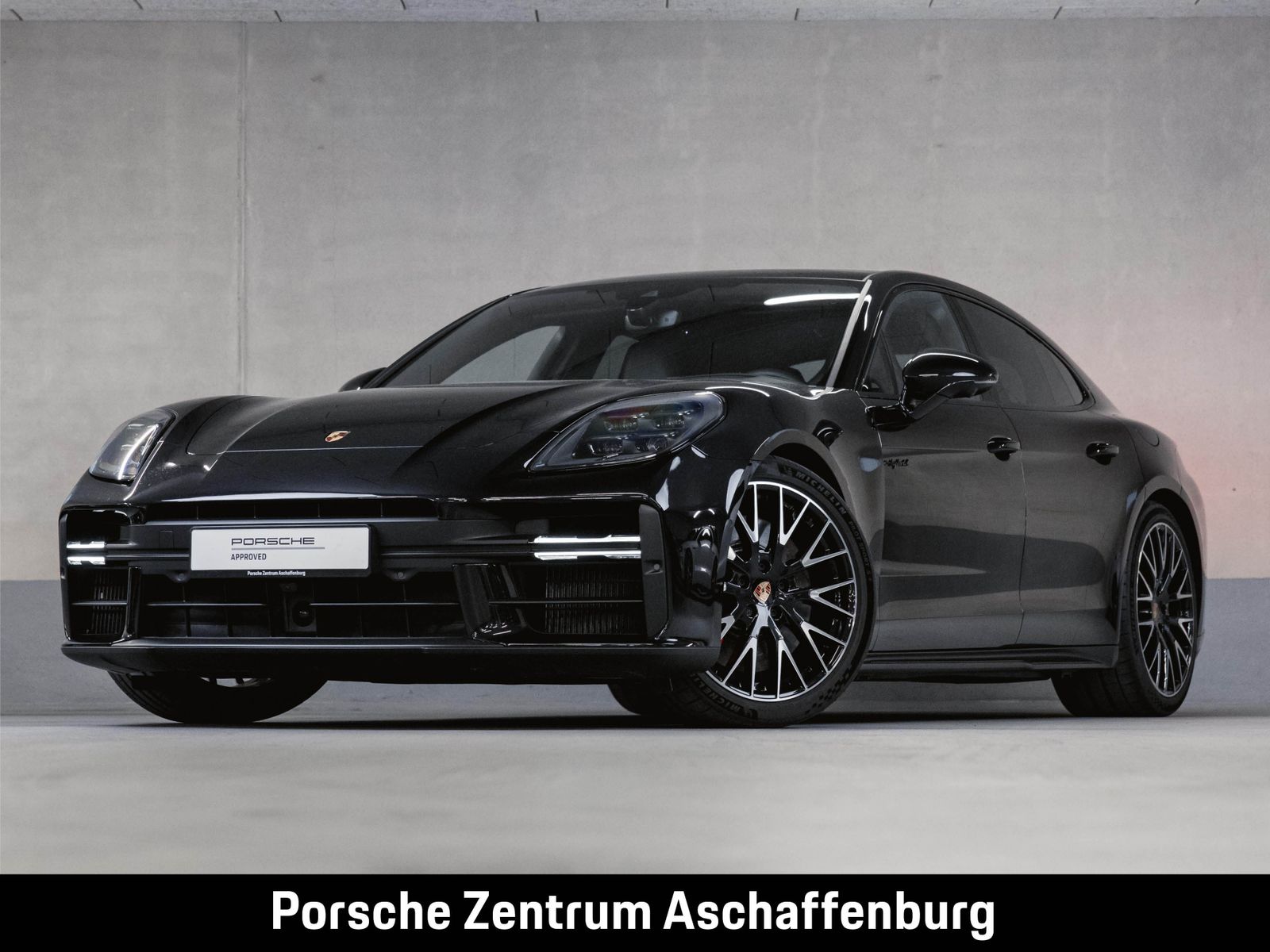 PORSCHE Panamera 4S E-Hybrid Panoramadach Sport Design