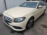 Mercedes-Benz E 220 d T Avantgarde, §25a, Kamera, LED - Mercedes-Benz E 220: Beige