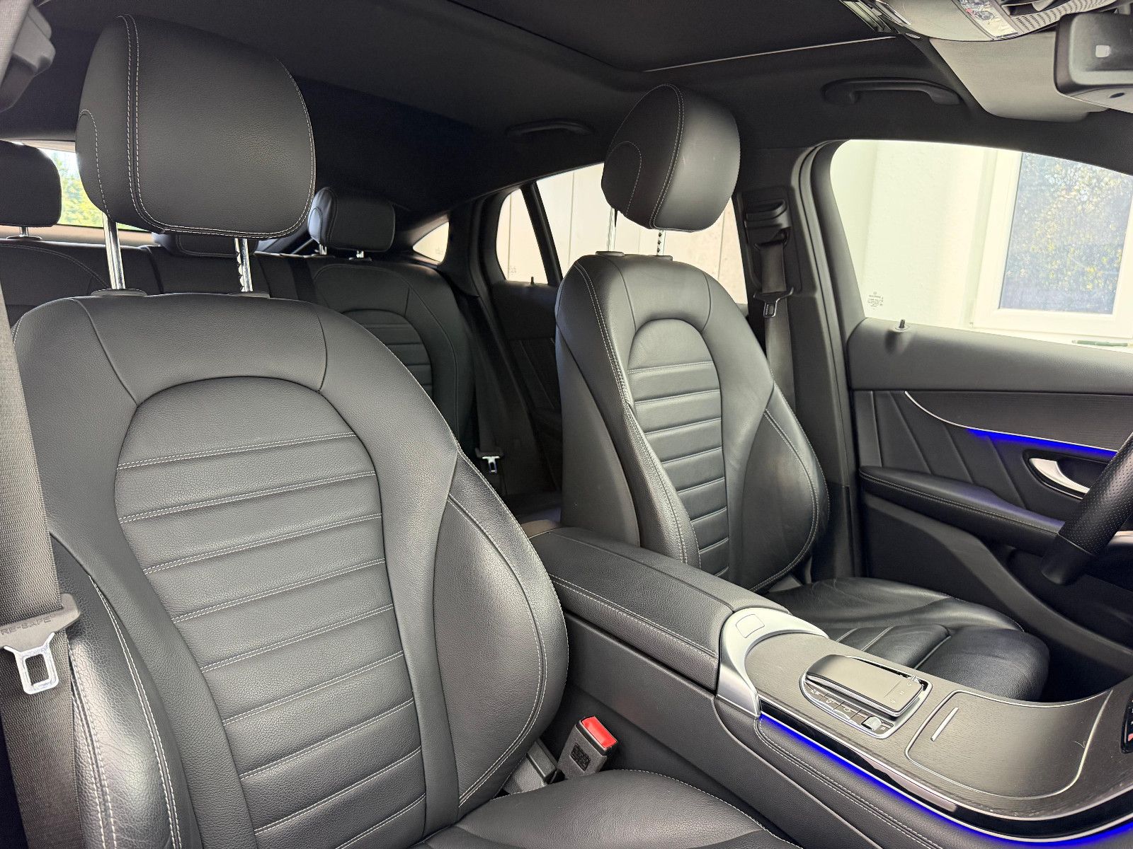 Fahrzeugabbildung Mercedes-Benz GLC 400d Coupe 4M AMG-LINE/BURMESTER/ASSIST+/AHK