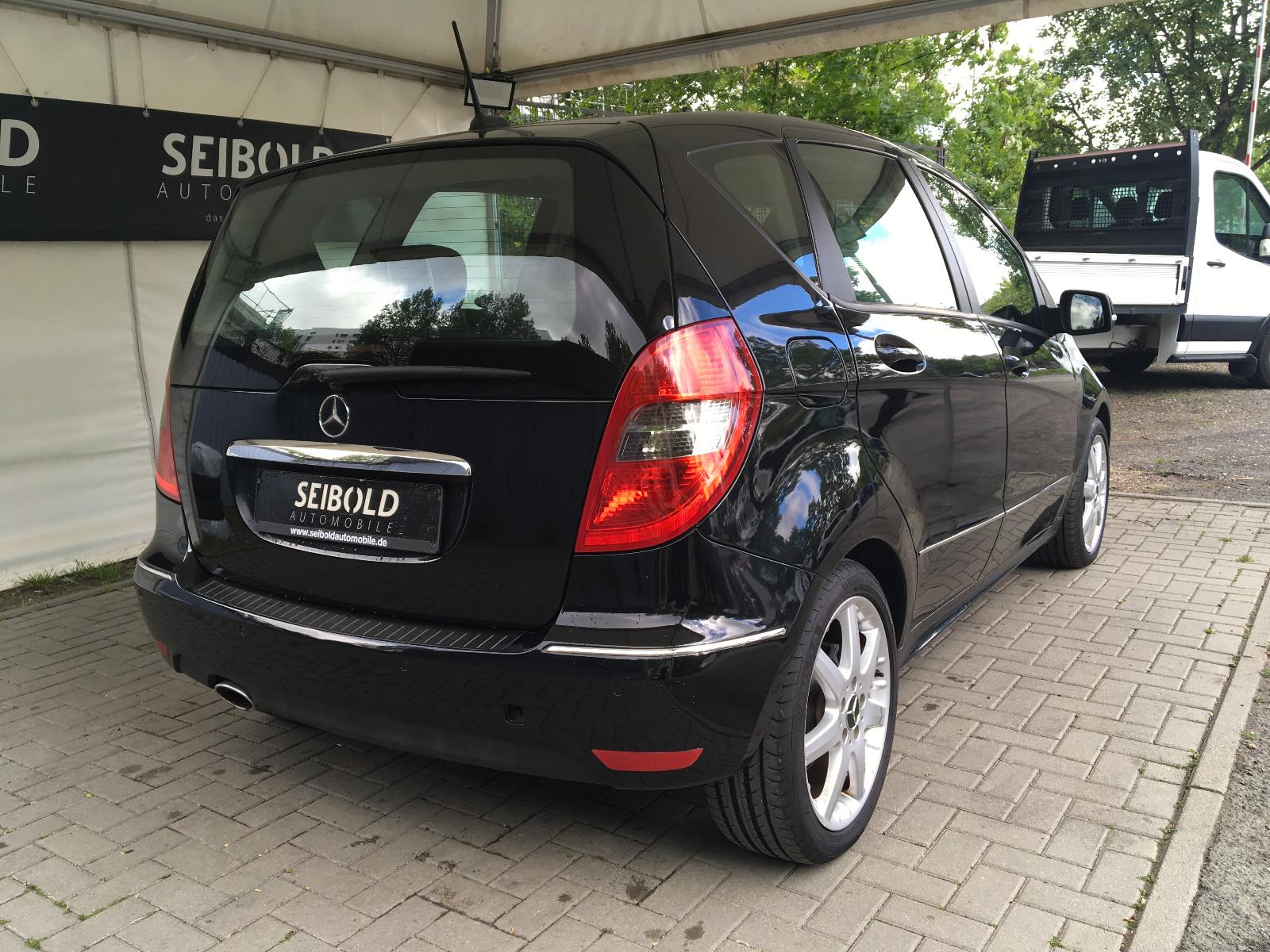 Mercedes-Benz A 180 Avantgarde Autom/Klima/Temp/2x PDC/Sitzh