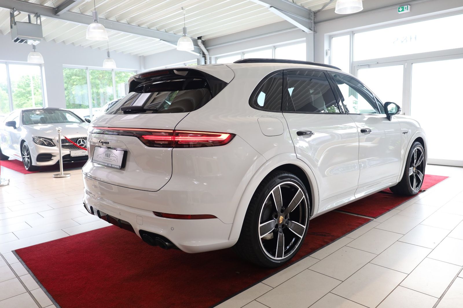 Porsche Cayenne E-Hybrid Platinum Edition foto 9