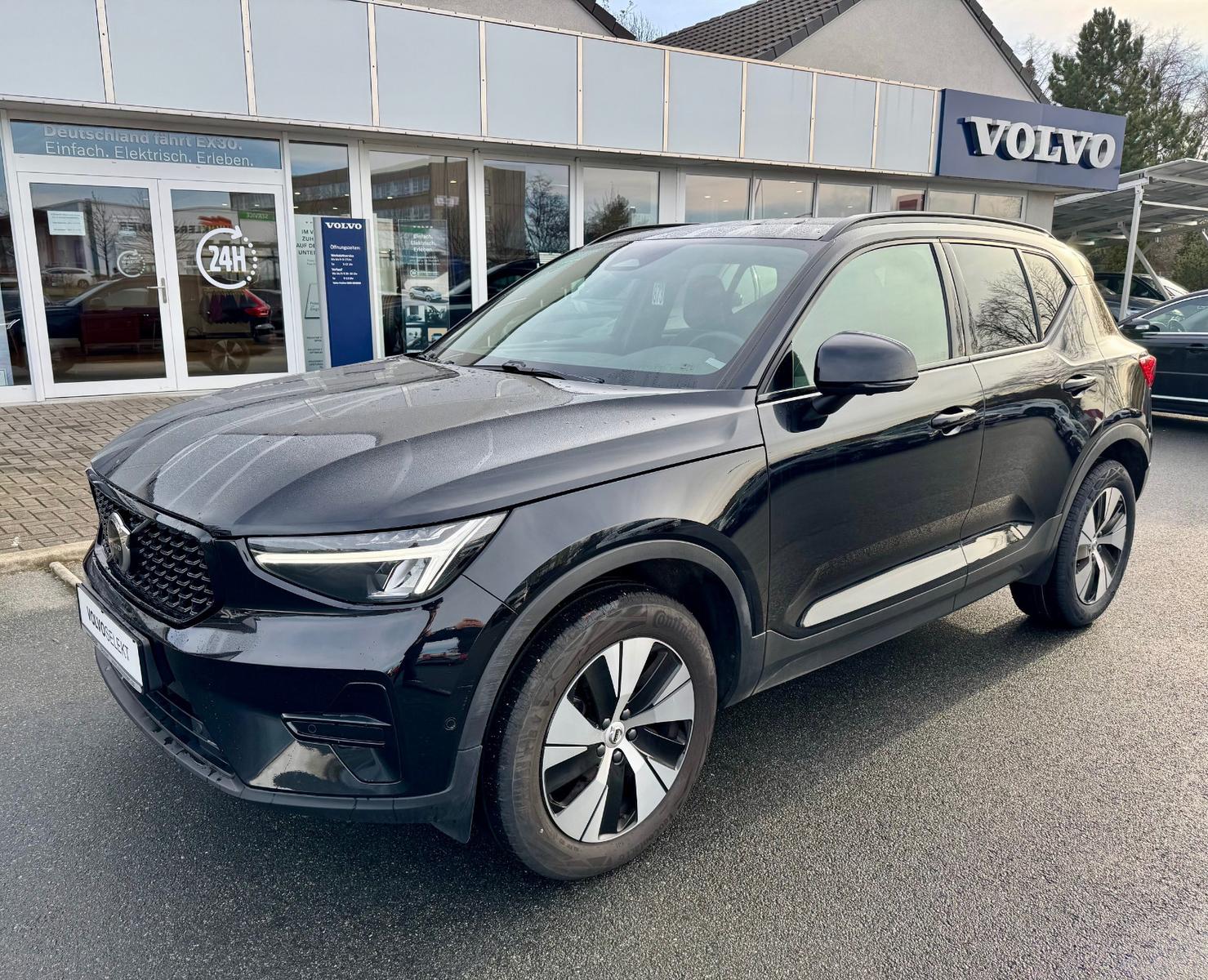 Volvo XC40 B3 Plus Dark