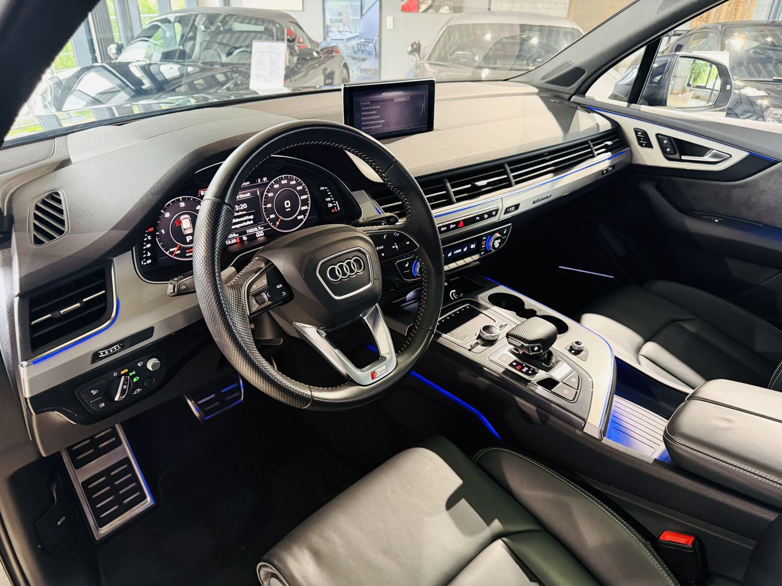 Audi Q7 50 TDI quattro S-Line PANO ACC KAMERA BOSE 22 foto 15