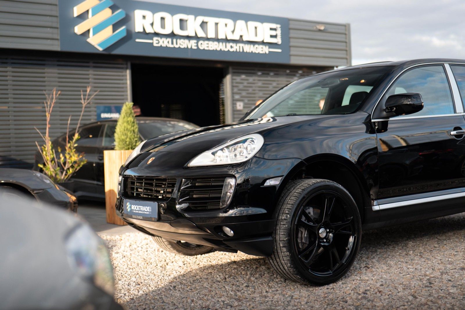 Fahrzeugabbildung Porsche Cayenne 3.6 V6 Black Edition | BOSE | 22Zoll ABT