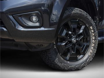Nissan Navara NP300 4x4 2.3 dCi CAB AHK 360 Kamera
