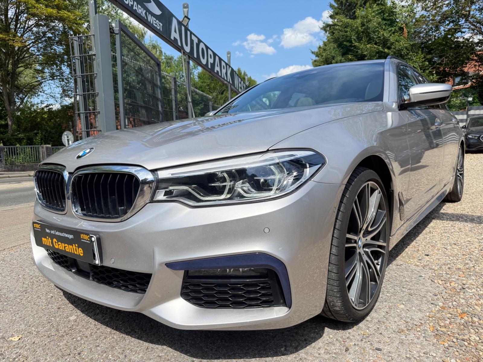 BMW 5 Touring 540 d xDrive M Sport*PANO*AHK*HARMAN*